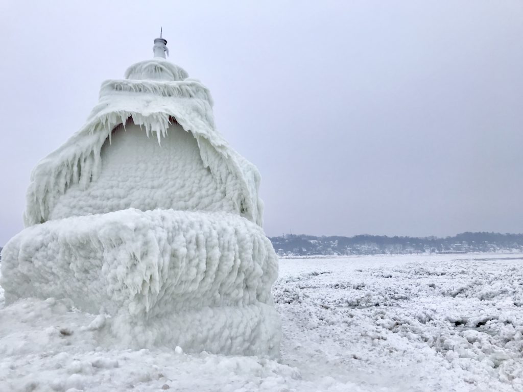 You’ll Want To Add This Frozen Lighthouse To Your Michigan Bucket List